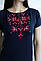 Прекрасна темнро-синя вишита жіноча футболка з вишитим орнаментом, фото 3
