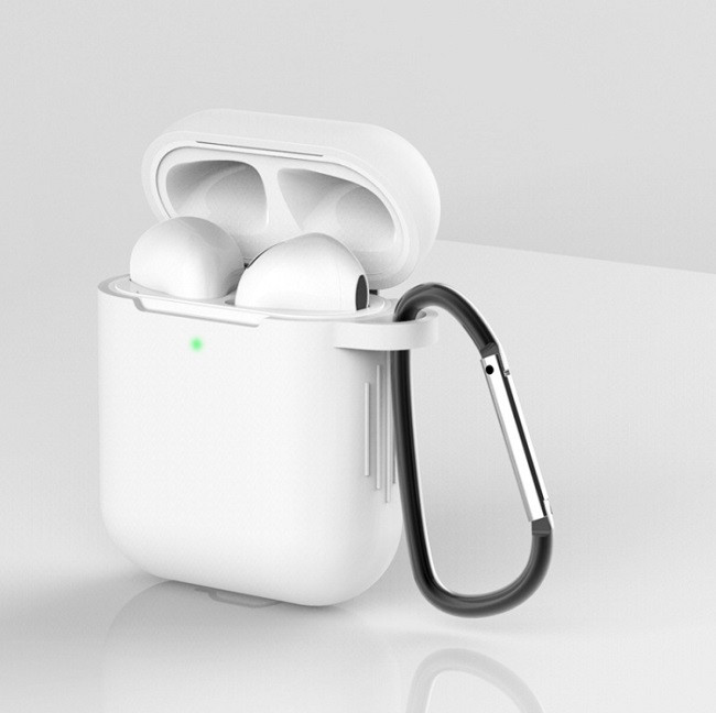 Чохол на навушники AirPods з карабіном CASPTM силіконовий Білий