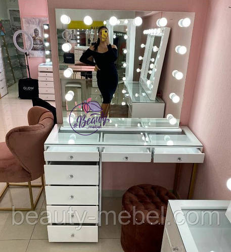 Купить Гримерный стол для визажиста с высоким зеркалом со столешницей ...