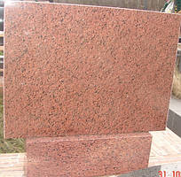 Пам'ятник гранітний Стелла червоний 110х60х8