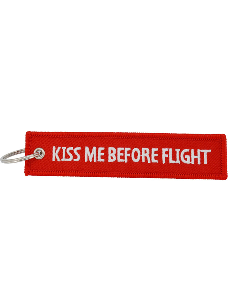Брелок бирка Kiss Me Before Flight Червоний