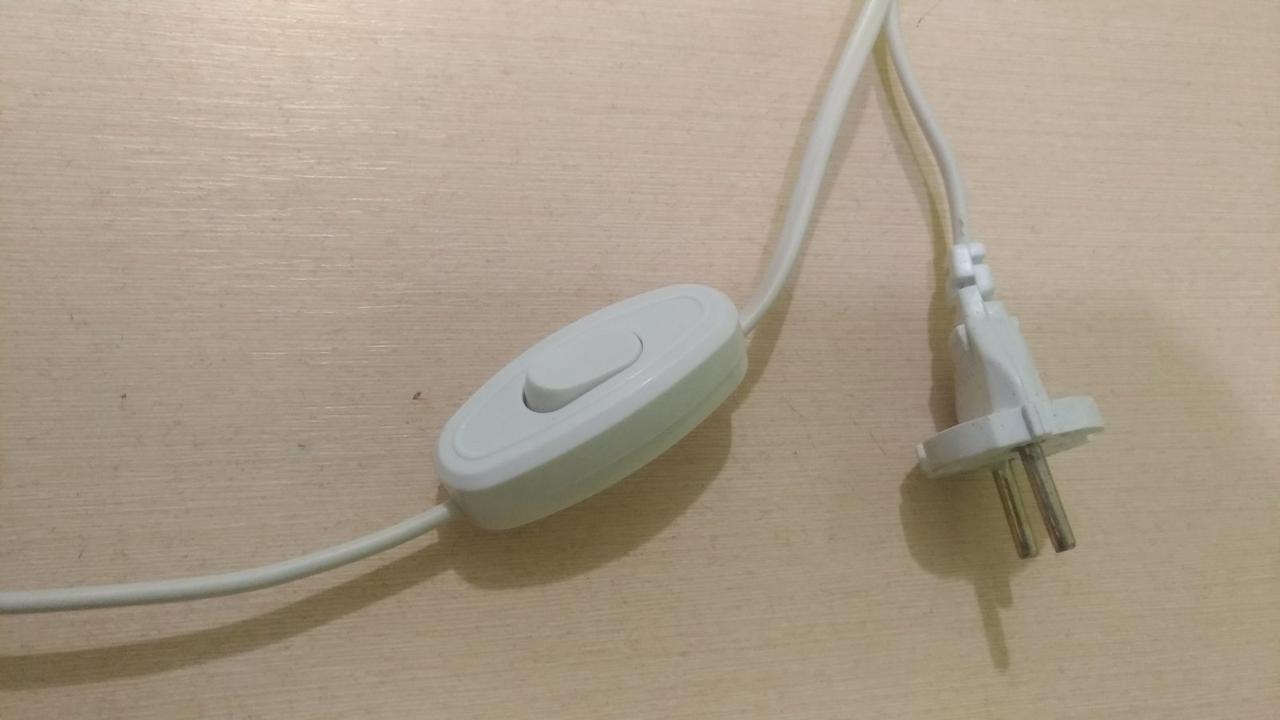 Шнур із вимикачем для бра 4 А 220 В 1.7 м Альфа білий