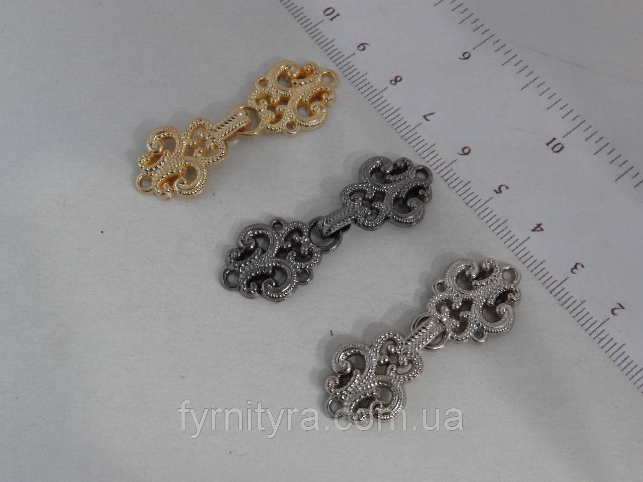 Застібка декоративна 012 silver black gold