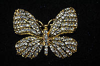 Модная брошка с камнями в виде бабочки золотистая