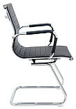Офісне крісло Richman Балі-CF на полозах хром чорний кожзам для персоналу, фото 2