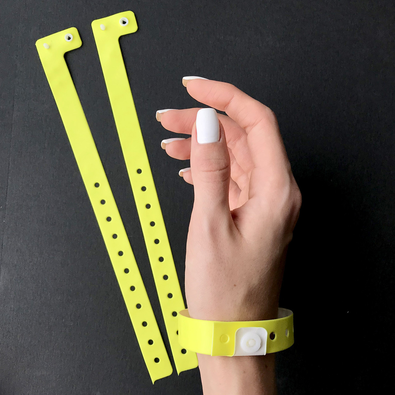 Контрольні вінілові браслети на руку з логотипом для відвідувачів L - тип 16 мм Yellow від 1000 шт, фото 1