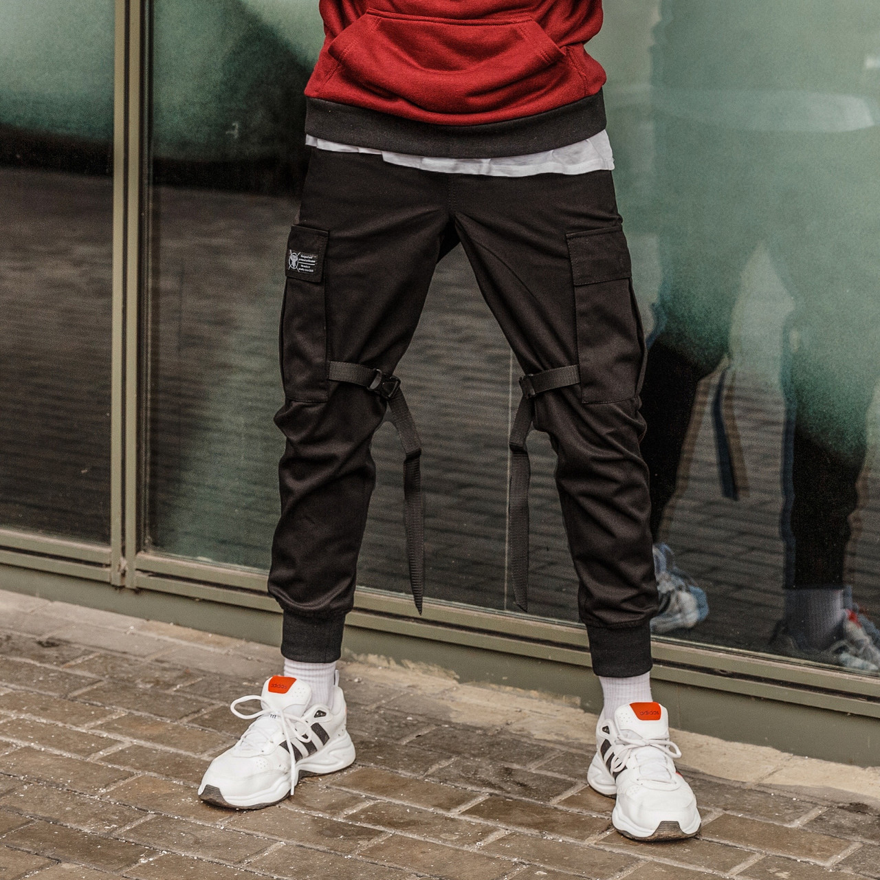 Зауженные карго штаны (джоггеры) с лямками черные мужские от бренда ТУР Ёсимицу (Yoshimitsu) S - фото 1 - id-p1139459000