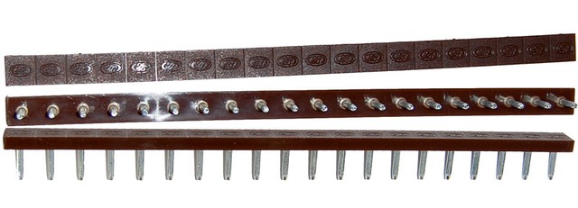 Смужка П/В «SIA» з штирькамі на 10 пар 275*15 т. 6,6 мм. коричн. (Латвія), фото 1