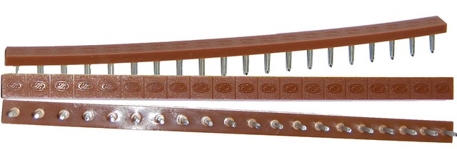 Смужка П/В «SIA» з штирькамі на 10 пар 275*15 т. 6,6 мм. светлокоричн. (Латвія), фото 1