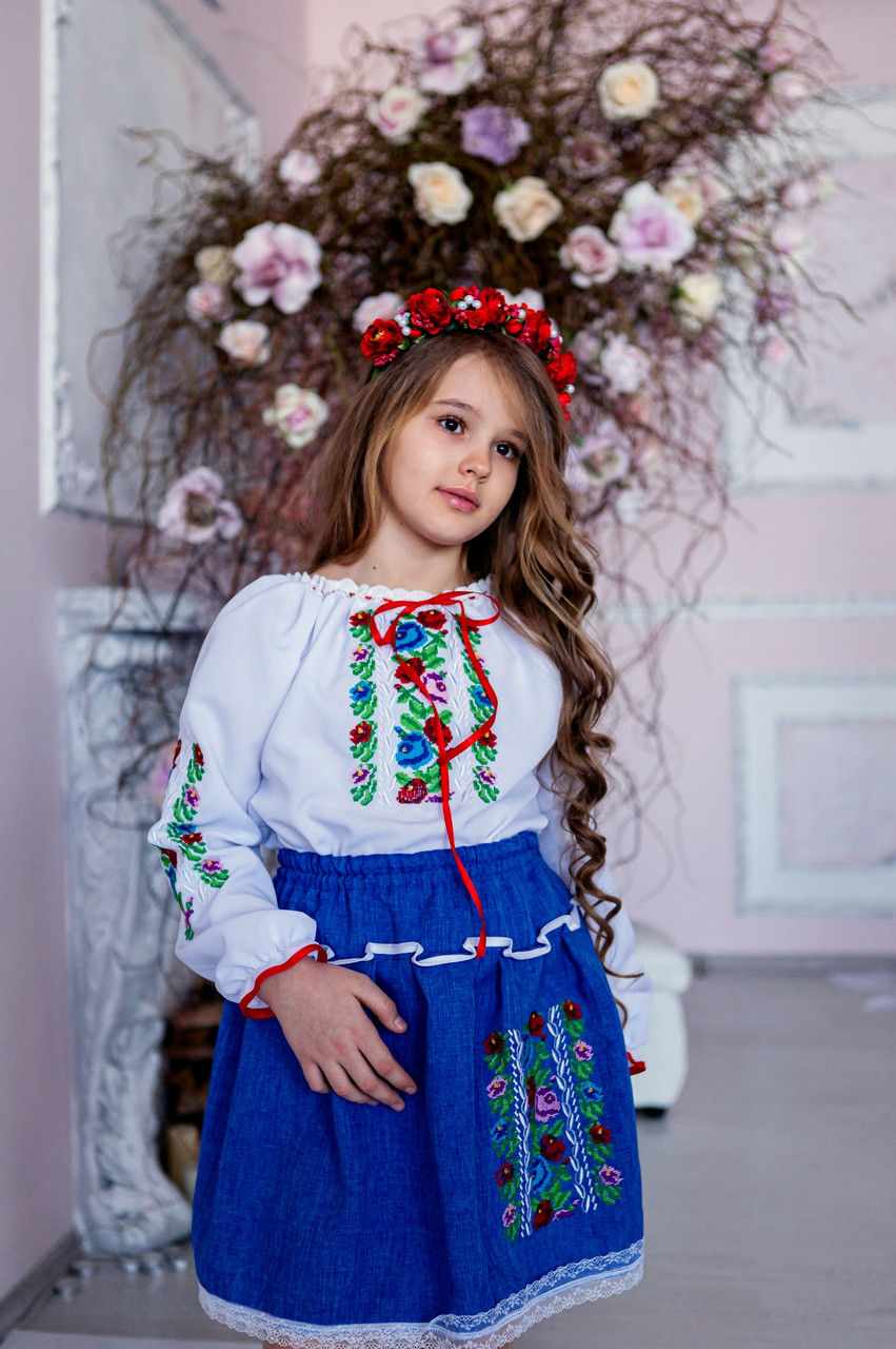 Вишитий костюм для дівчинки Барви блузка та спідниця джинс