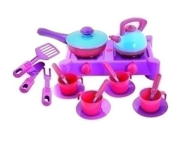 KM04-413 Плита іграшкова з посудом, 20 предметів Тм Kinderway KM04-413