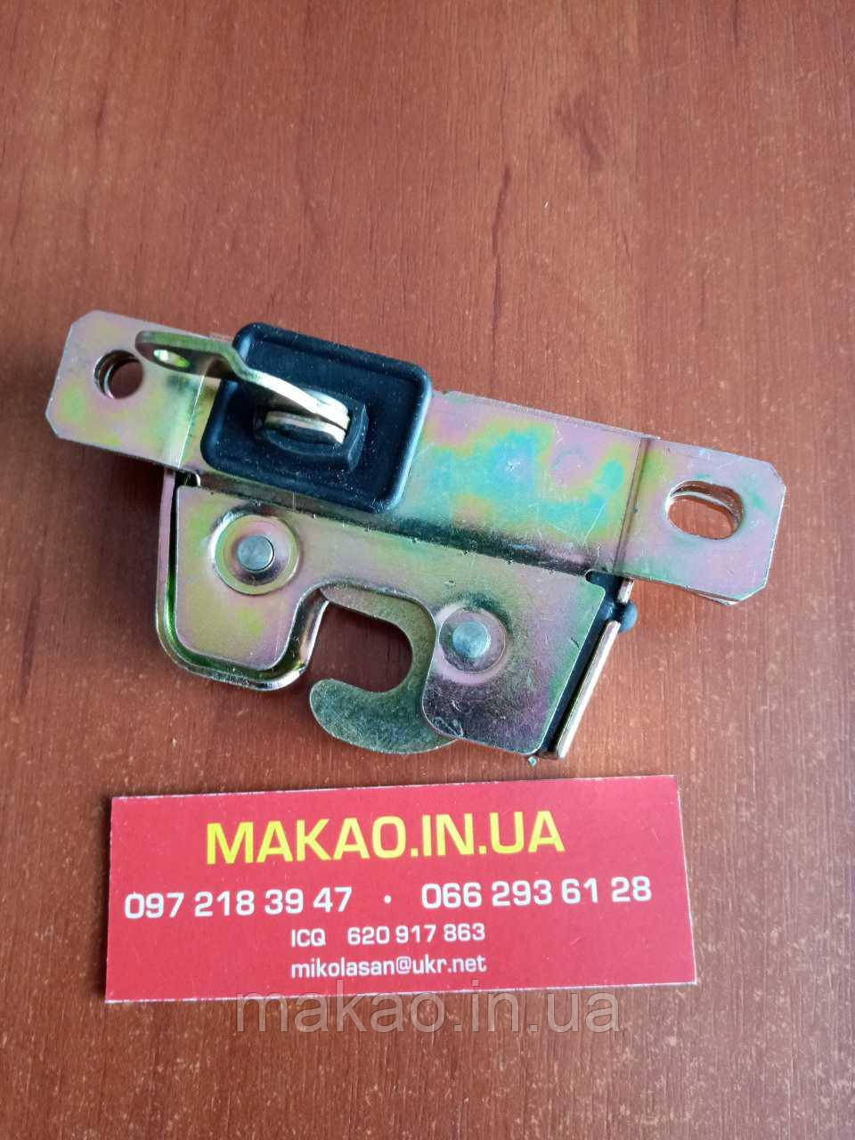 Замок багажника правий Chery Amulet A11/A15/ Чері Амулет