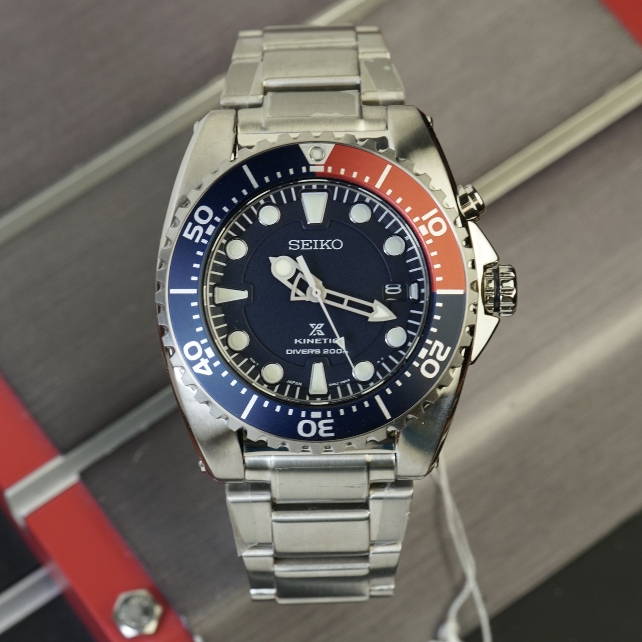 Seiko SKA369P1 (SKA759P1) Kinetic Diver 200 м