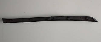 Молдинг лобового скла, правий Mercedes Benz W638 96-03 — AUTOTECHTEILE — 1006909