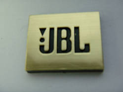Значок, наклейка, логотип (пластик) 27x22mm на сітку колонки JBL