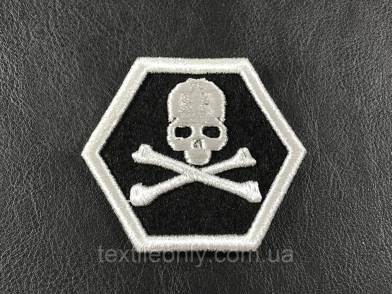 Нашивка Череп 70x60 мм