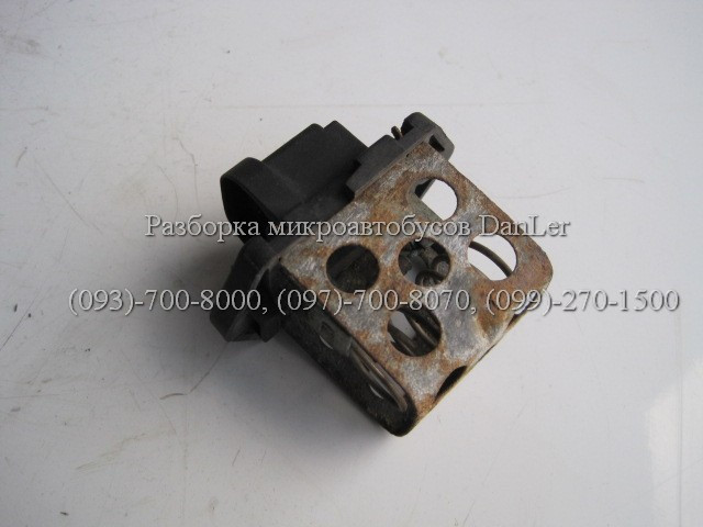 Резистор вентилятора охолодження на Опель Мовано III 10 - 2.3 cdti Б/У