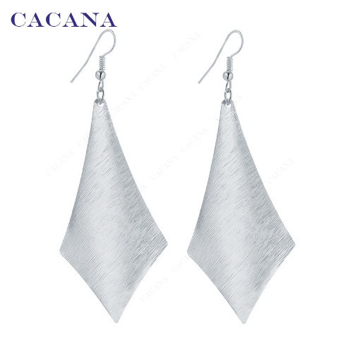 Гарні сережки під срібло