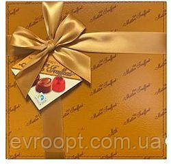 Журавлини Maitre Truffout Assorted Belgian pralins light 200 г, 12 шт./яск