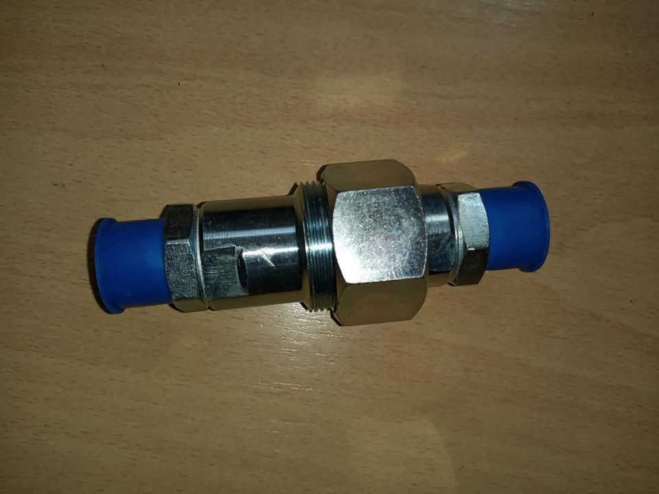 Муфта сполучна D24, М20х1,5