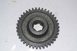 Шестірня відома 3-й передачі (z = 38, 6 шліц) DW 150R
