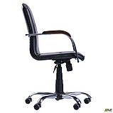Офісне крісло АМФ Самба-RC чорне Хром на коліщатках з дерев'яними підлокітниками горіх, фото 6