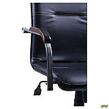 Офісне крісло АМФ Самба-RC чорне Хром на коліщатках з дерев'яними підлокітниками горіх, фото 4
