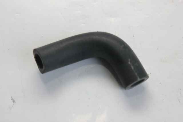 Патрубок термостат-водяний насос KM385BT