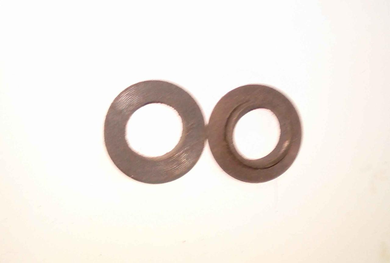 Тарілка пружини клапана нижня TY290