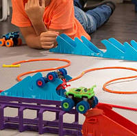 Гоночна траса з машинками Trix-Trux игрушечная