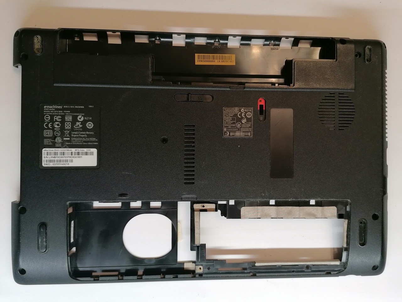 Б/У корпус піддон (низ) для eMachines E442 Series (AP0FO000400)