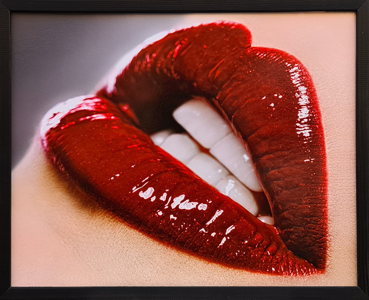 Фотокартина в дерев'яній рамі Lips 2 40х50 см POS-4050-198