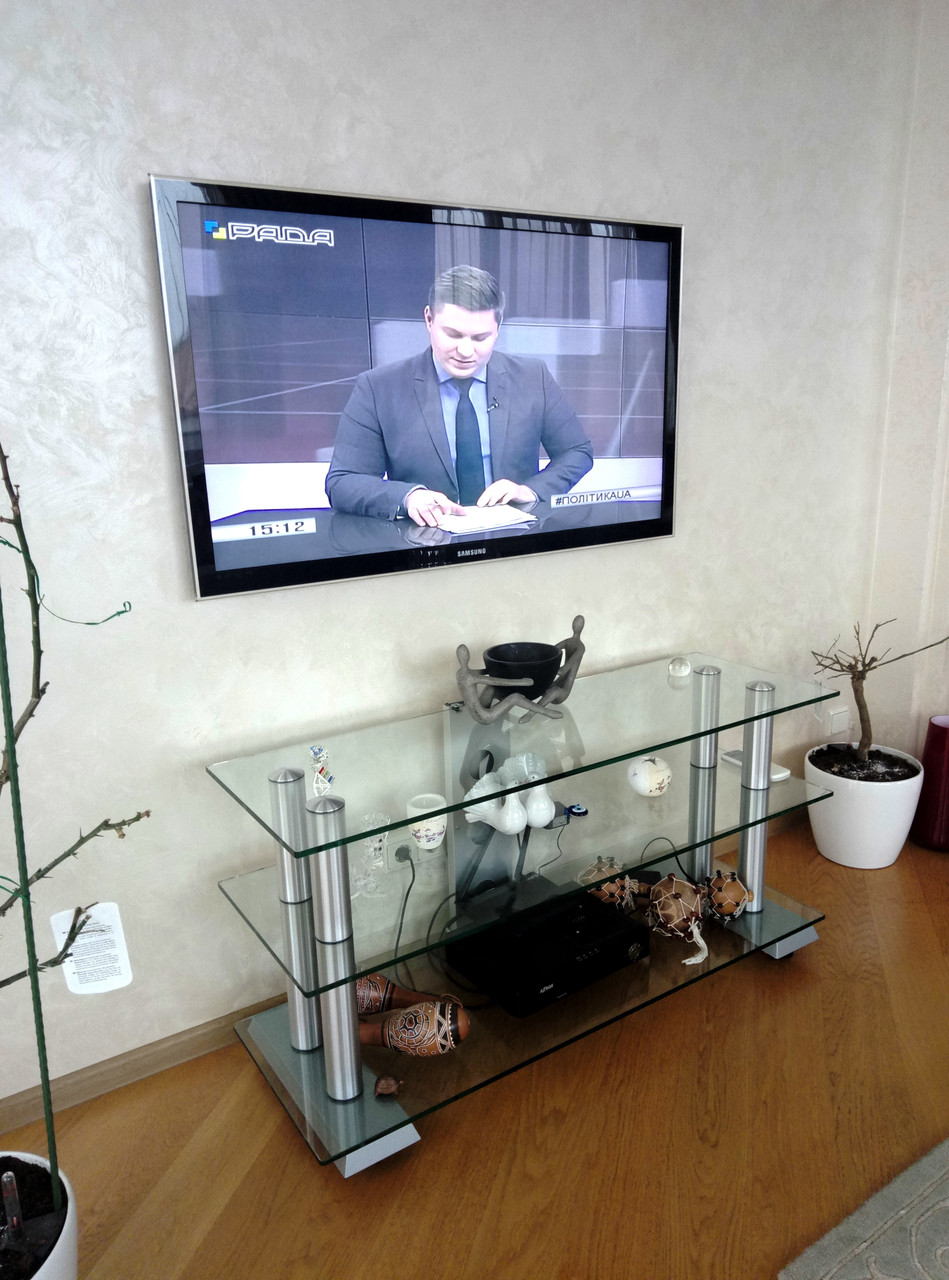 Встановлення телевізора на стіну 40-48" (стаціонарне кріплення, бетон/цегла)