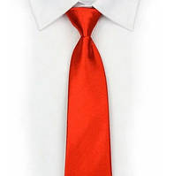 Червона краватка для чоловіка