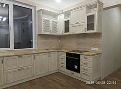 Кухні з фасадами МДФ профіль "Рафаелло"