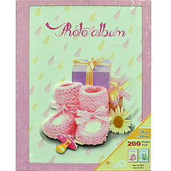 Фотоальбом дитячий для дівчинки "Рожеві черевички" (подарункова коробка) 200 фото 10х15см