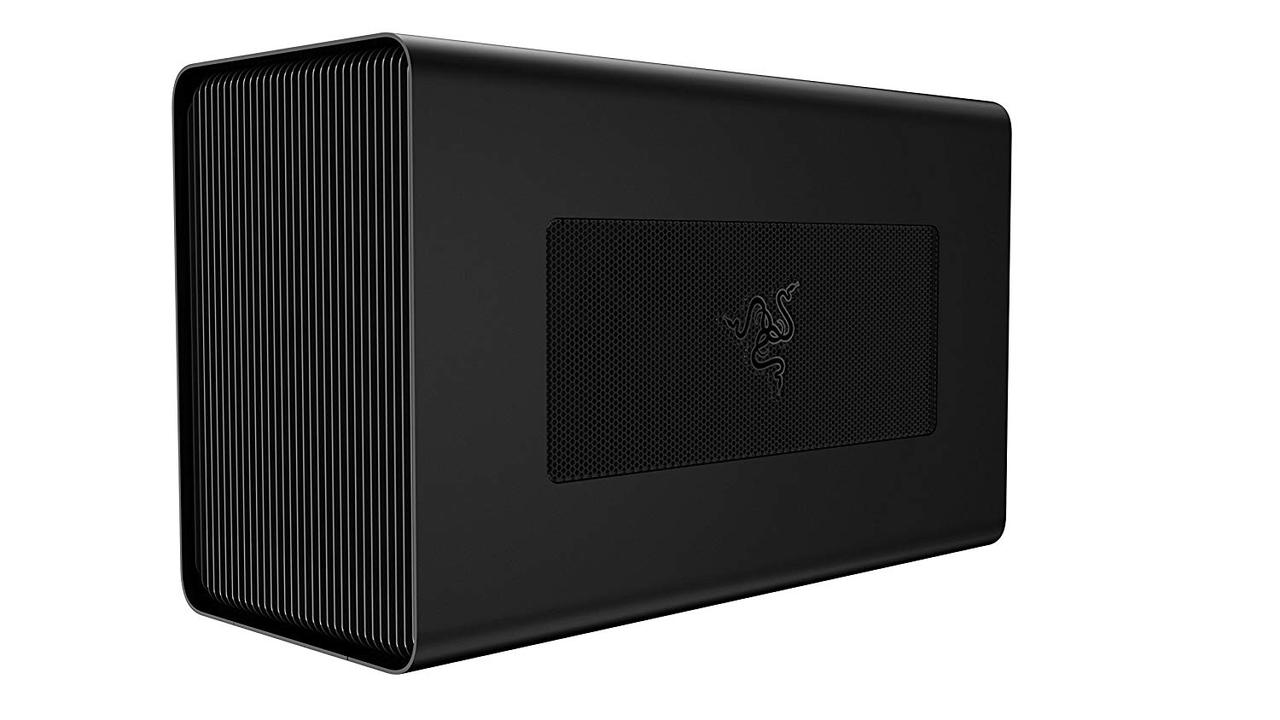 Внешняя видеокарта Razer Core X (eGPU) 650 Вт с зарядкой для Macbоok ...