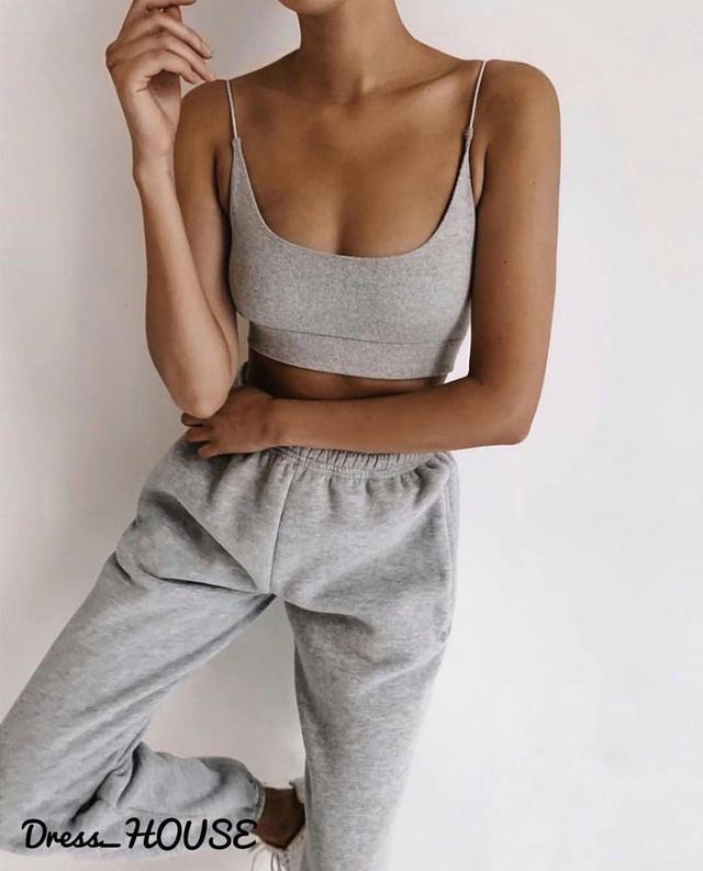 Стильний повсякденний костюм топ і штани оптом Arut оптовий інтернет-магазин жіночого одягу арут