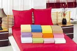 Простирадло трикотажне на гумці 200х230 +2 наволочки 70х70 оптом