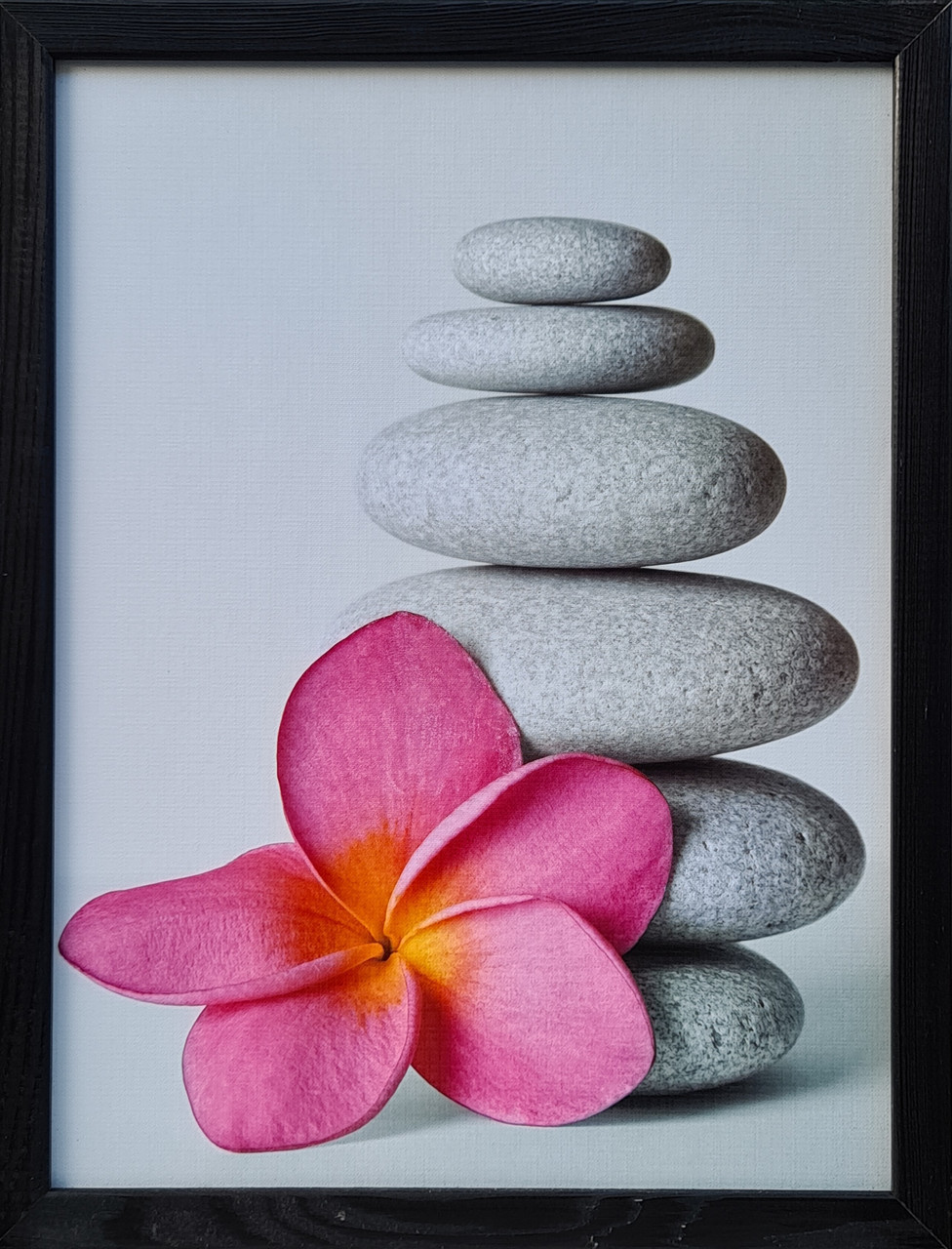 Фотокартина в дерев'яній рамі Flower and stone 6 30х40 см POS-3040-178
