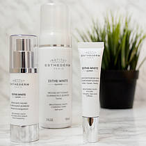 Institut Esthederm / Управління віком / Освітлення шкіри