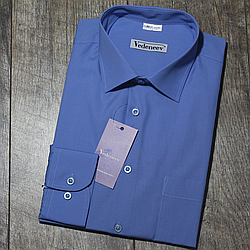 Чоловіча сорочка блакитного кольору