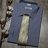 Чоловіча сорочка блакитного кольору з малюнком, фото 3