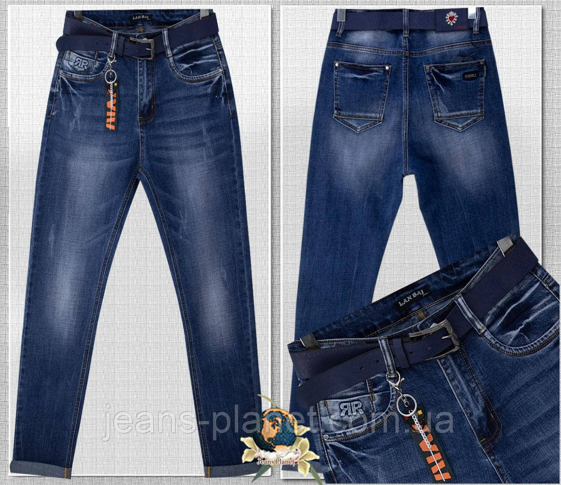 Модні жіночі джинси батали на високій талії з ременем і брелоком 32-й розмір, фото 1