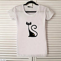 Женская футболка с котиком