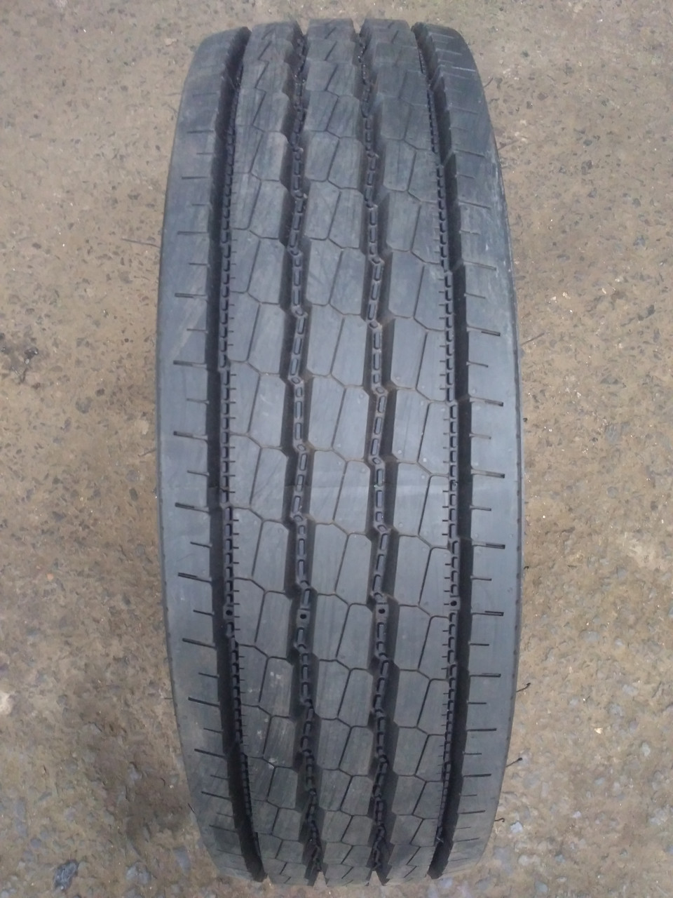 Apollo 225/75 R 17.5 Endu Race RA [129/127M
