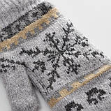 Жіночі зимові рукавиці з малюнком бежеві, фото 2