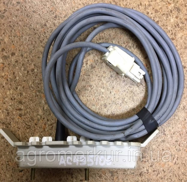 Колодка з кабелем 5 м. AC495106 Kverneland