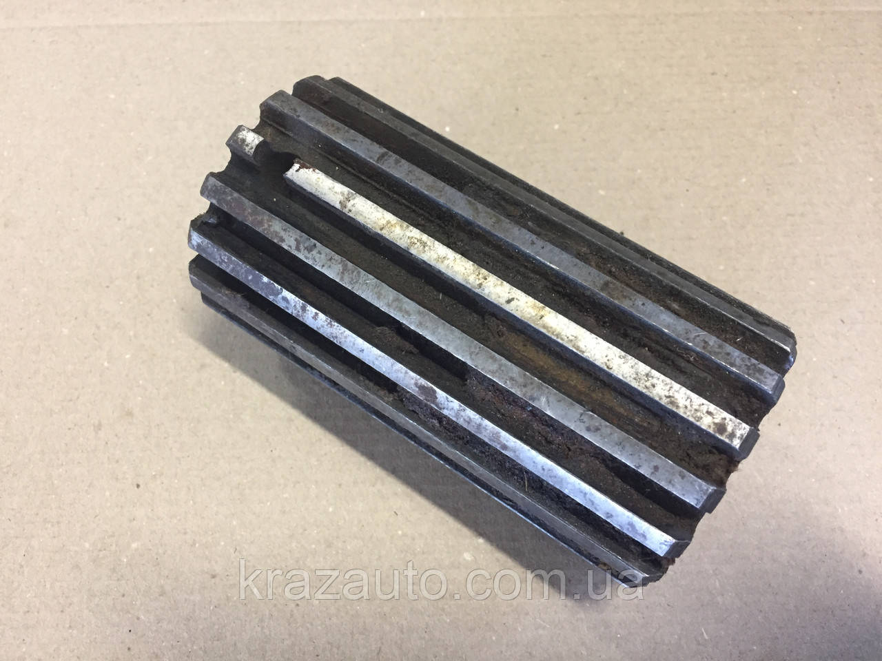 Вал шліцьовий КрАЗ (L-120 mm) карданного вала 255-2202020-А