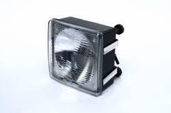 Фара МТЗ передня квадратна з ламп. у пластм. корпусі (пр. СП, Біларусь) 08.7101.000